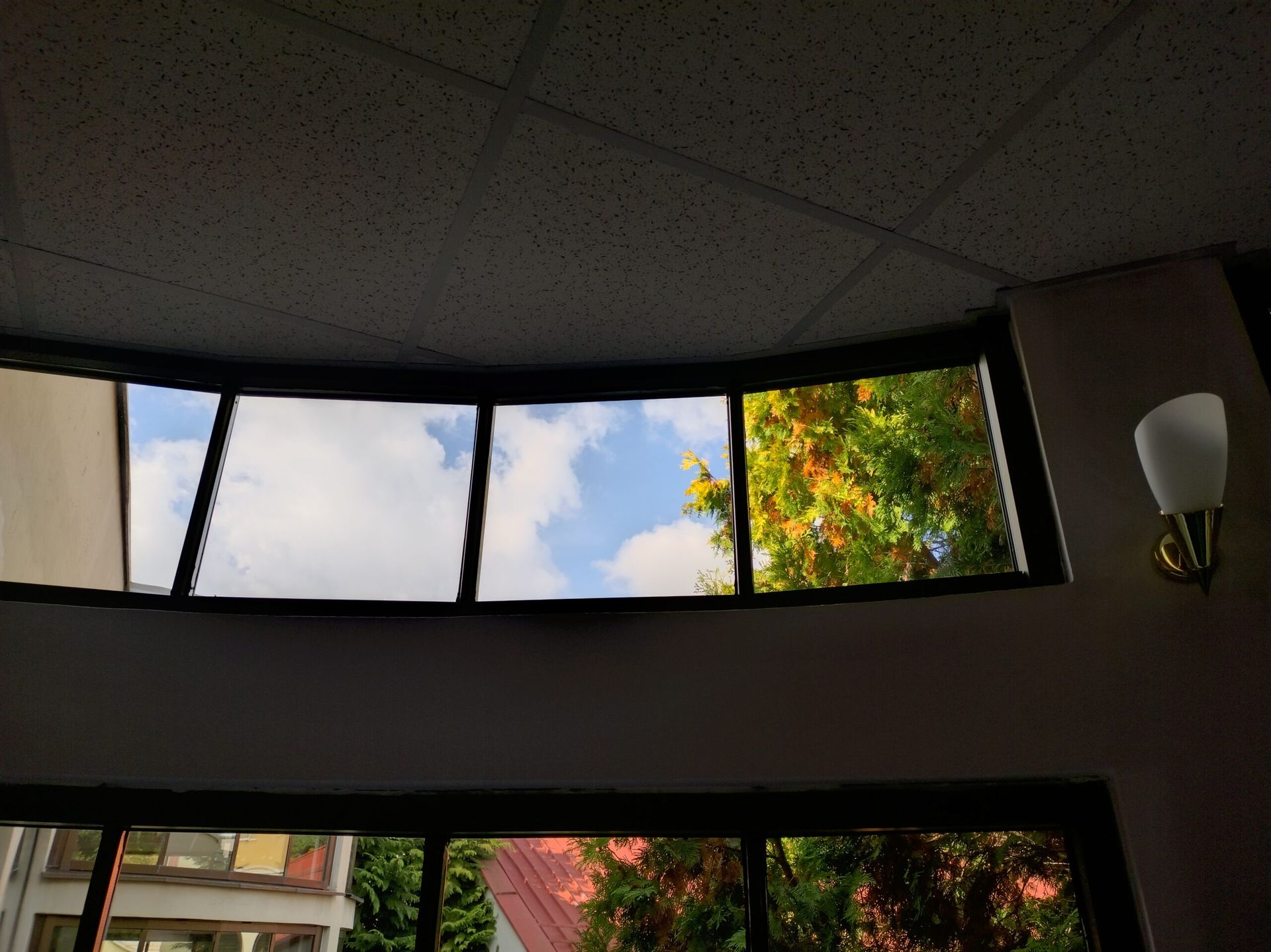 Tišina prostora, glas časa