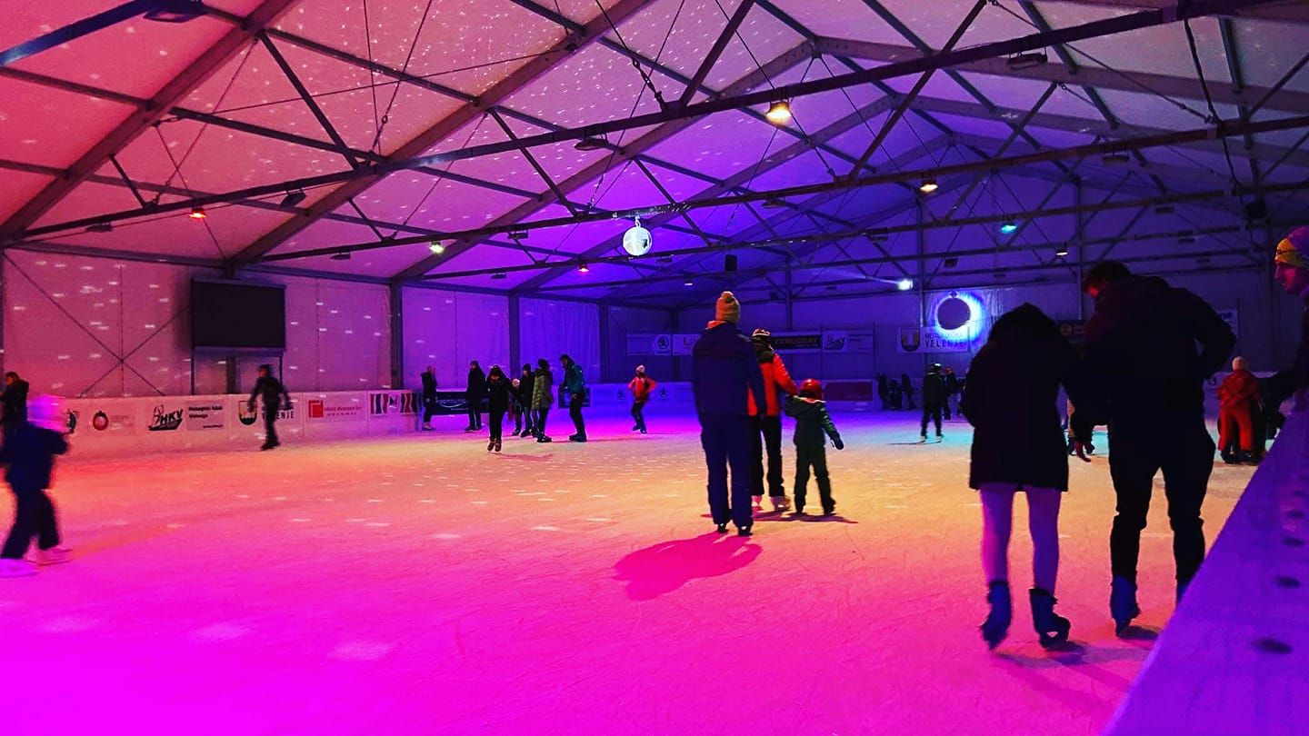 Valentinov DISKO NA DRSALKAH