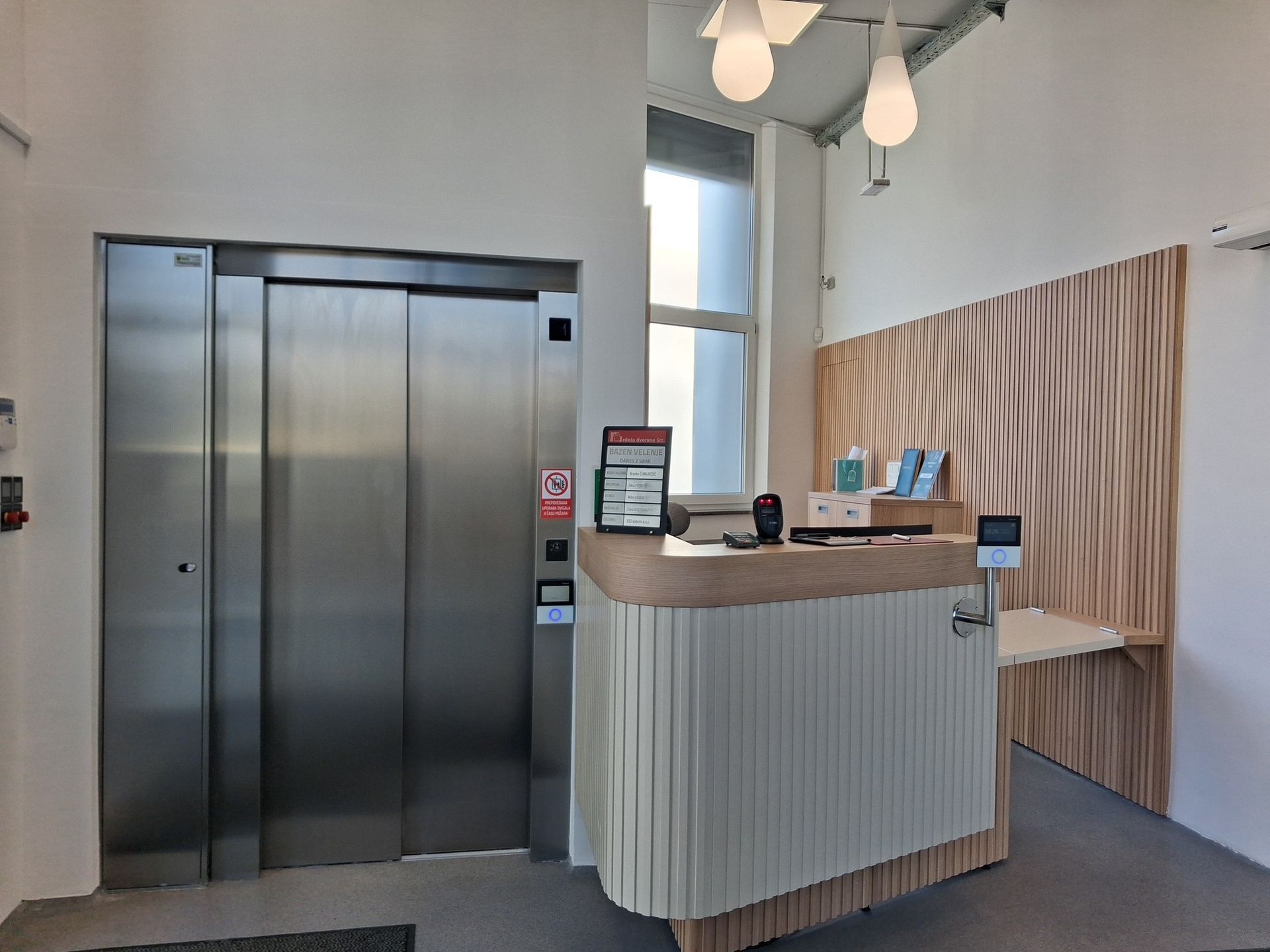 Bazen Velenje z izboljšano dostopnostjo in prenovljenim vhodom