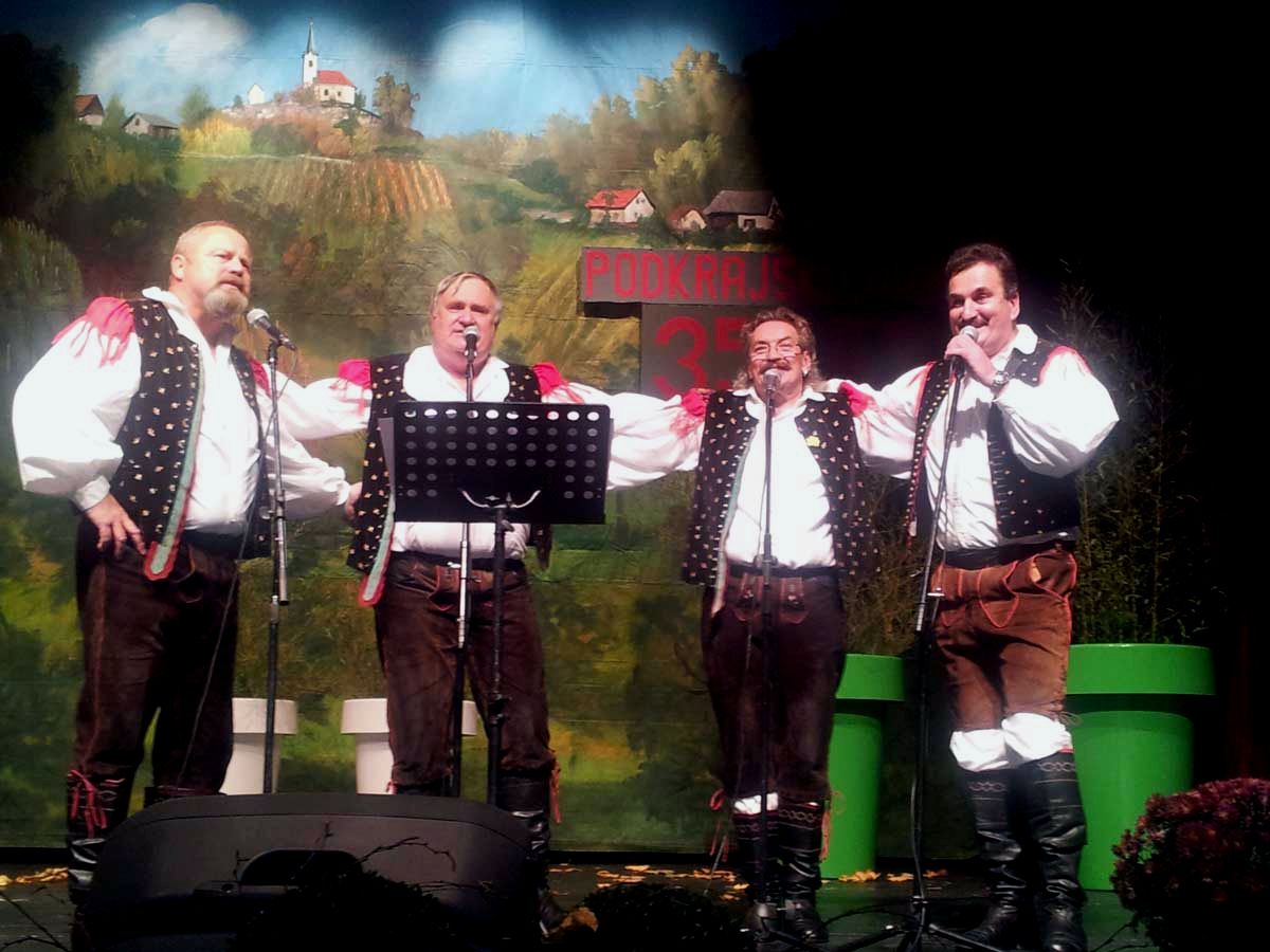 Podkrajski fantje