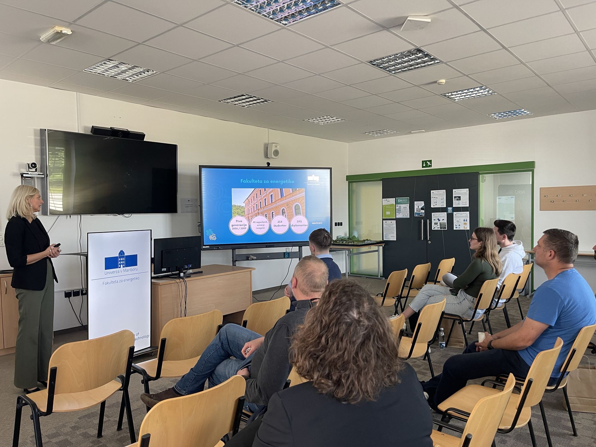 V Velenju in Krškem uspešno izvedli informativna dneva za podiplomski študij na Fakulteti za energetiko