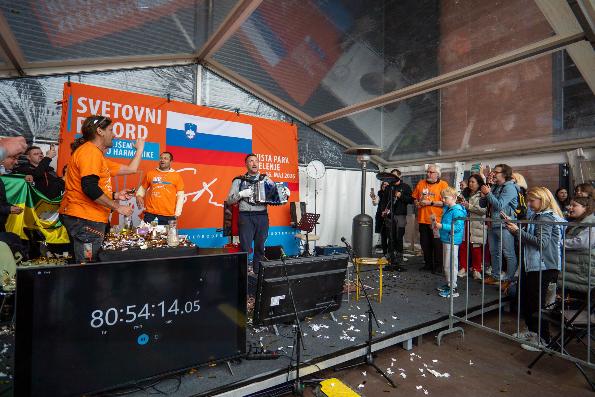 (FOTO) Maratonski podvig: Goter na noge dvignil vso Slovenijo