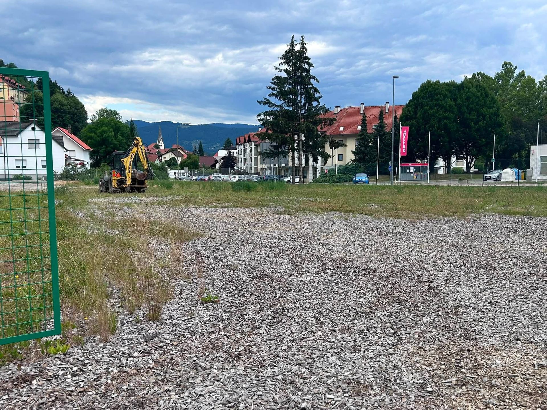 V Šoštanju se je danes pričela izgradnja novega trgovskega centra SPAR