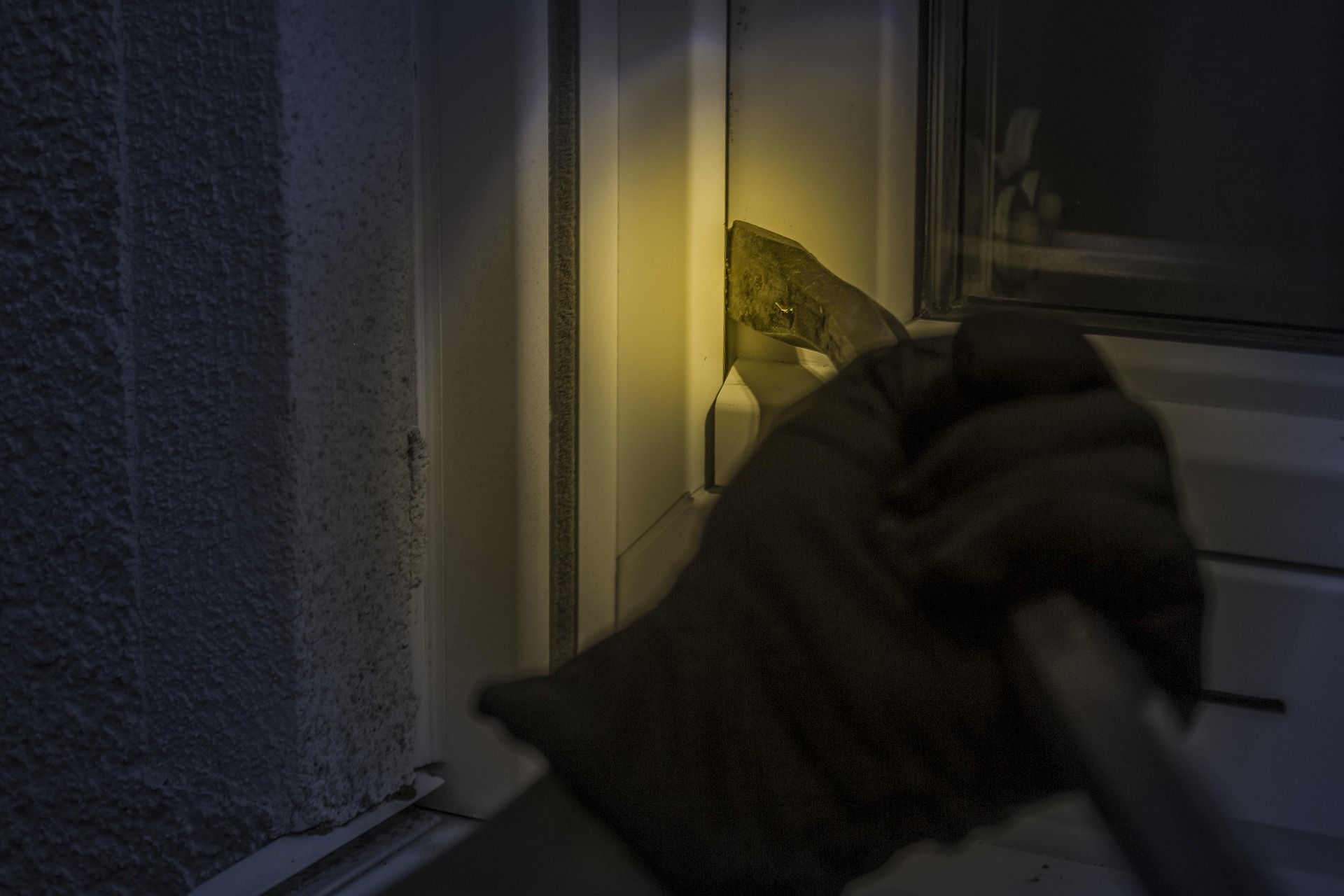 Vlomilec iz hiše v Velenju odnesel orodje in naprave