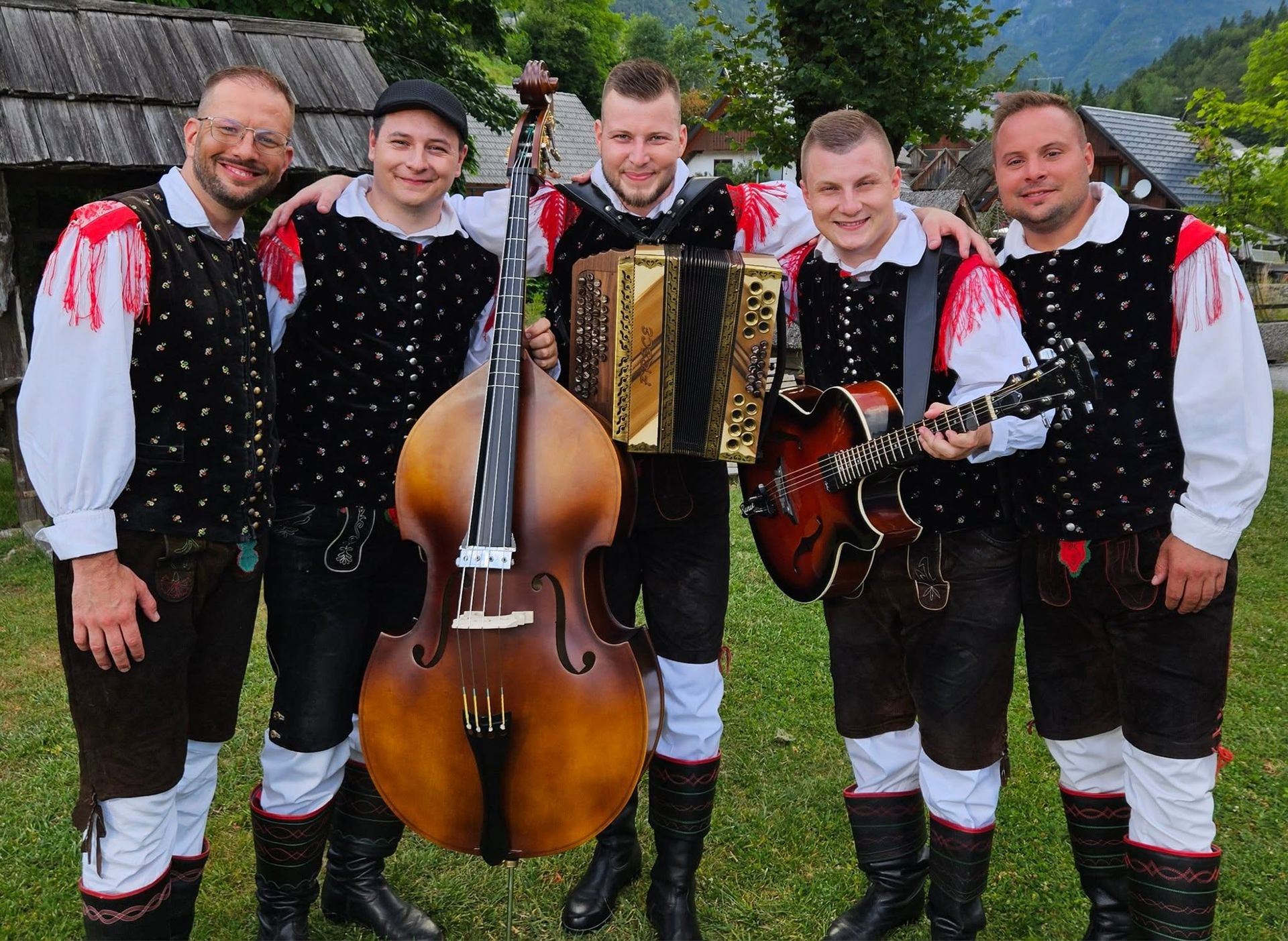 Po dveh letih premora se vrača Kozjak poje in igra