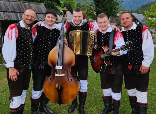 Po dveh letih premora se vrača Kozjak poje in igra
