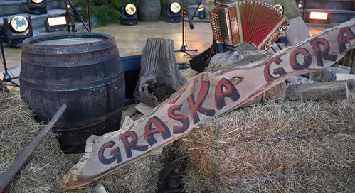 Pol stoletja glasbe na tromeji: Graška Gora obeležuje 50. jubilejni festival narodno-zabavne glasbe