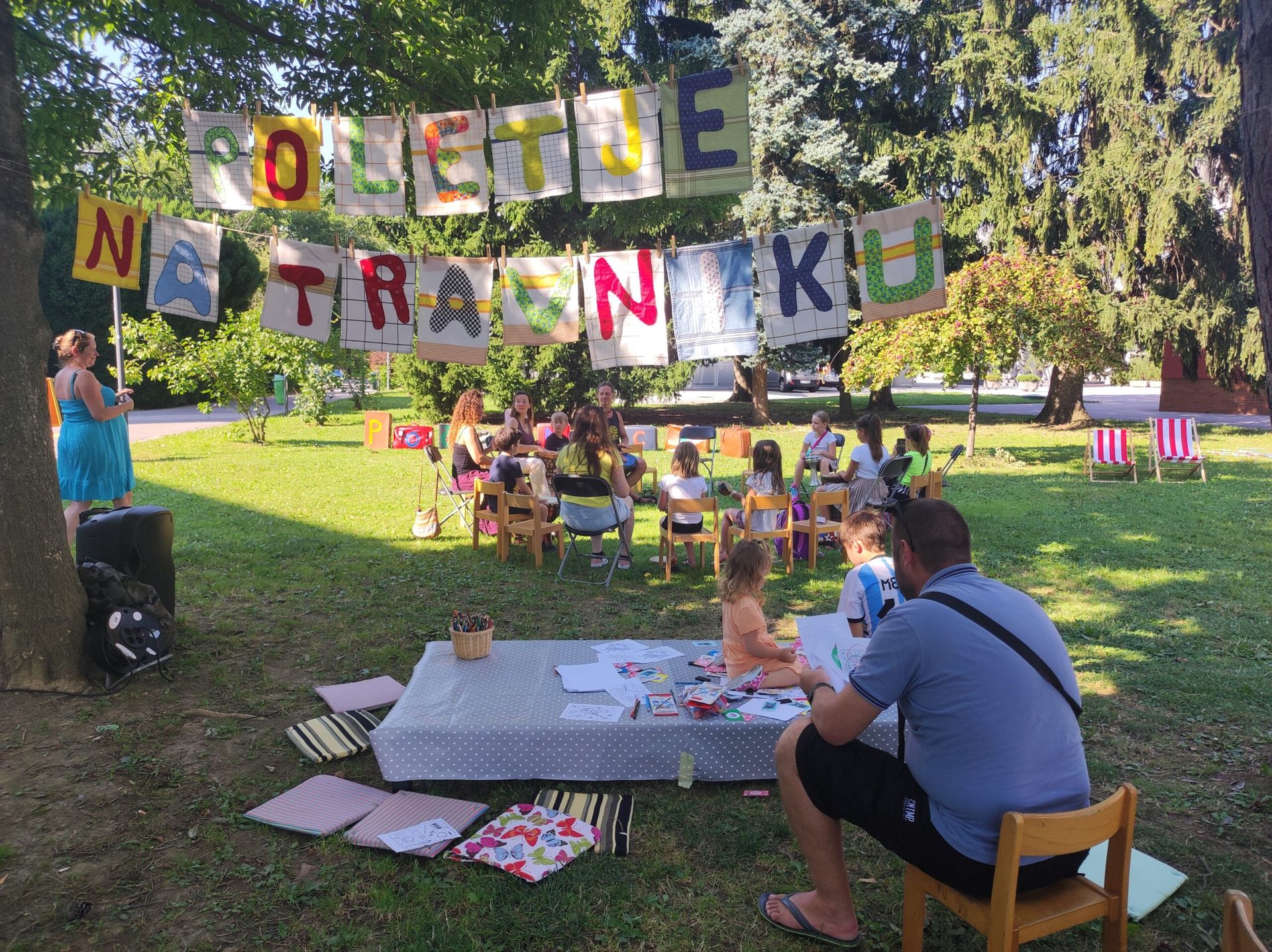 Igrive potiskane majčke za poletne dni, Torkove igrarije