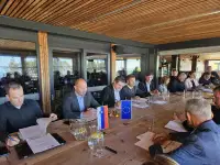 Gradnja hitre ceste Velenje-Slovenj Gradec v rokih, za druge odseke večinoma zamiki v postopkih