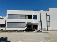 Višja strokovna šola Slovenj Gradec odpira vrata v prenovljene prostore - z veseljem pričakujejo študentke in študente!