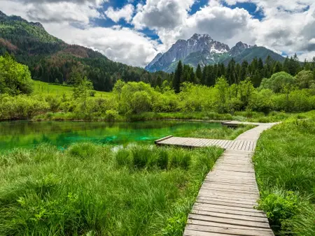 Množičnejši obisk gora zahteva prilagajanje planincev