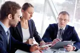Od ideje do dostave: celoten proces naročanja poslovnih daril