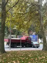 Previdno: Prišlo je do prometne nesreče pri Vili Bianci