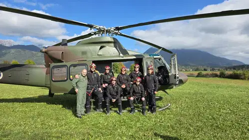 Rudarski reševalci Premogovnika Velenje usposobljeni za reševanje s helikopterjem