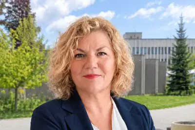 V boj za županski stolček tudi Alenka Gortan