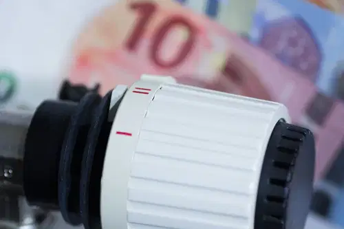 Sloveniji grozi poglobitev energetske revščine, pomembni spremembe navad in ukrepi države