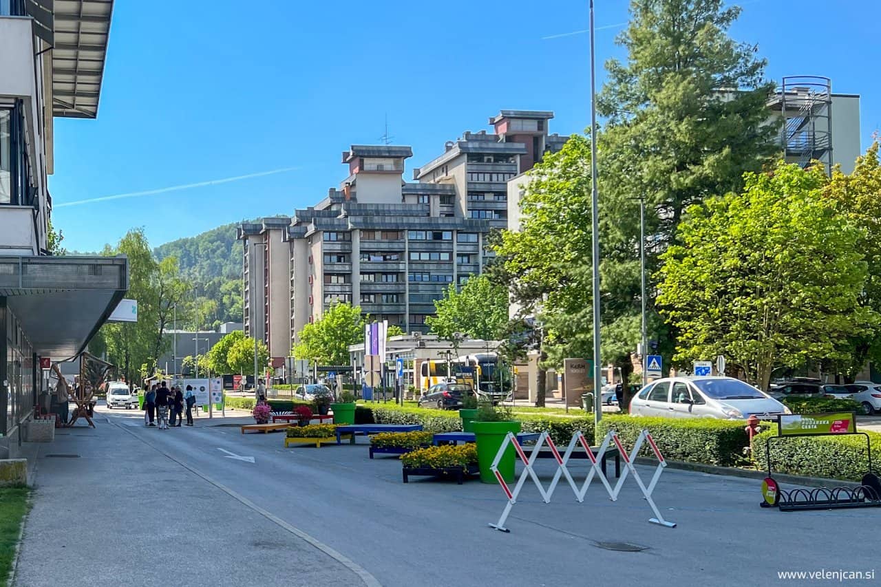 Danes javna razprava o prihodnosti Rudarske ceste