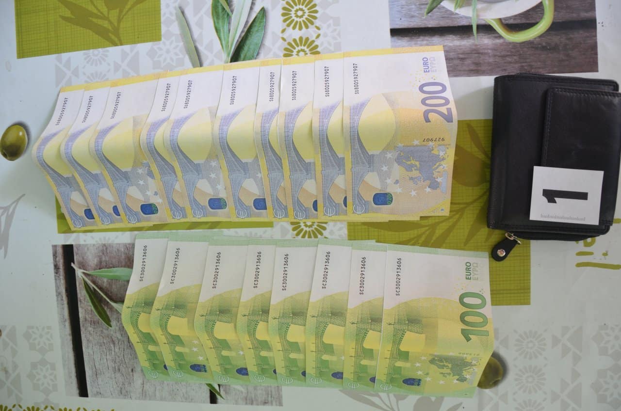 Velenjčan izgubil denarnico s ponarejenimi bankovci