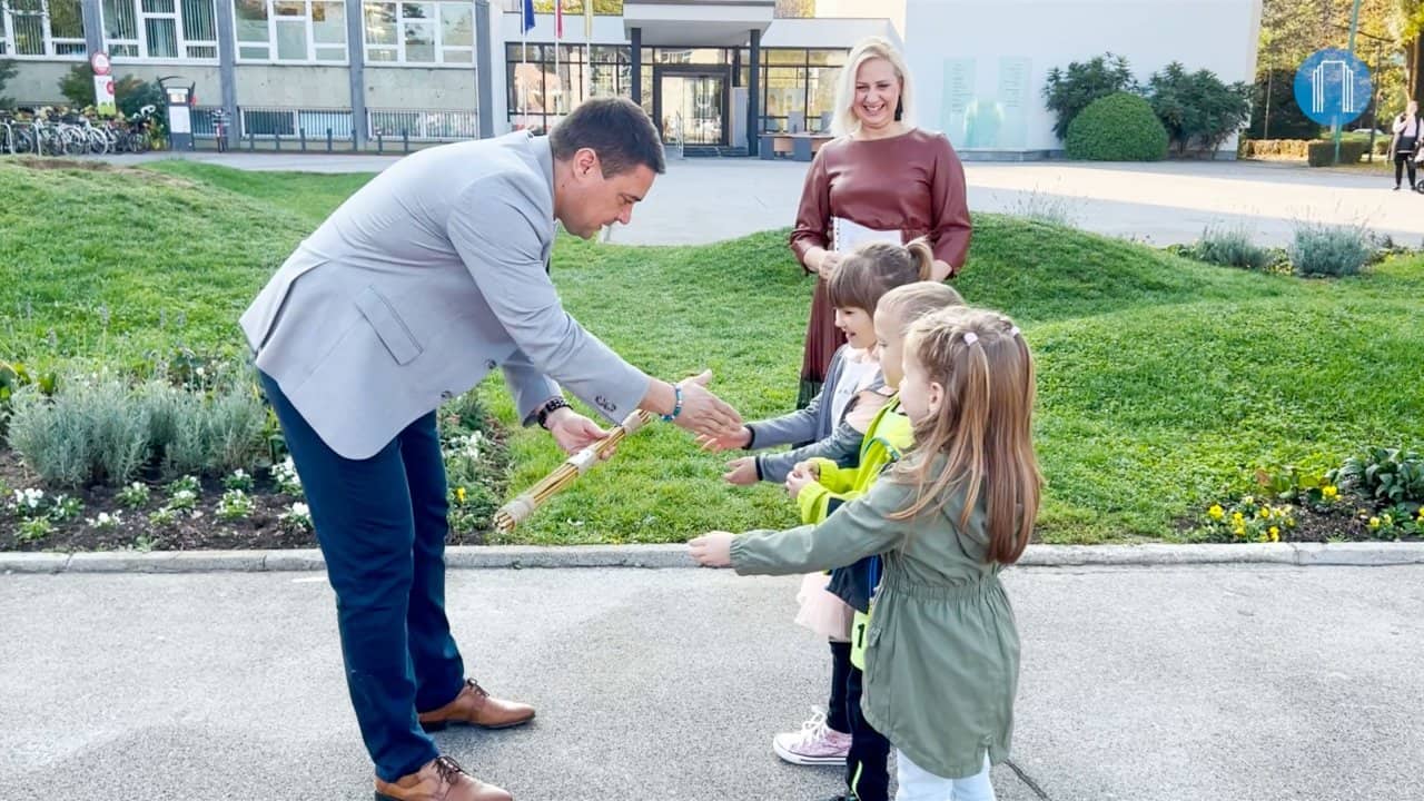VIDEO: Štafetna palica podnebnega teka tudi v Velenju