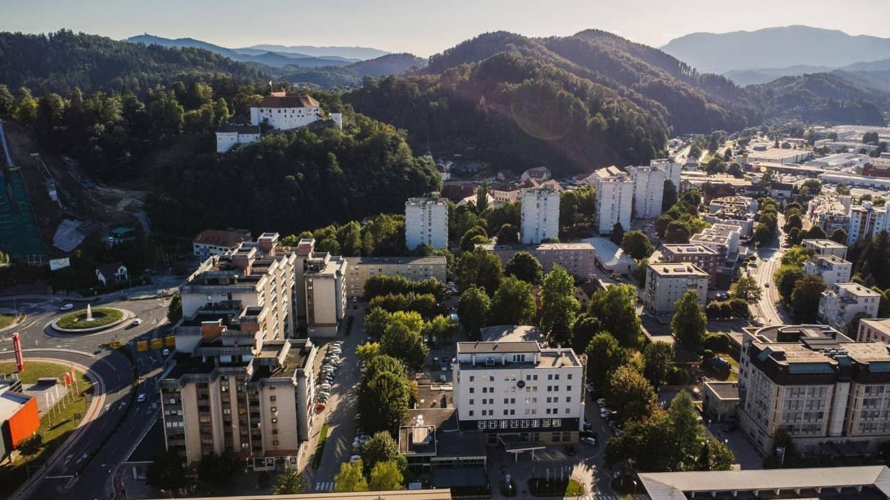 Mestna občina Velenje lani namenila več kot 40 tisoč evrov pomoči preko odbora za pomoč občanom
