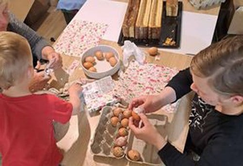 Učencem CVIU Velenje z darili polepšali Velikonočne praznike