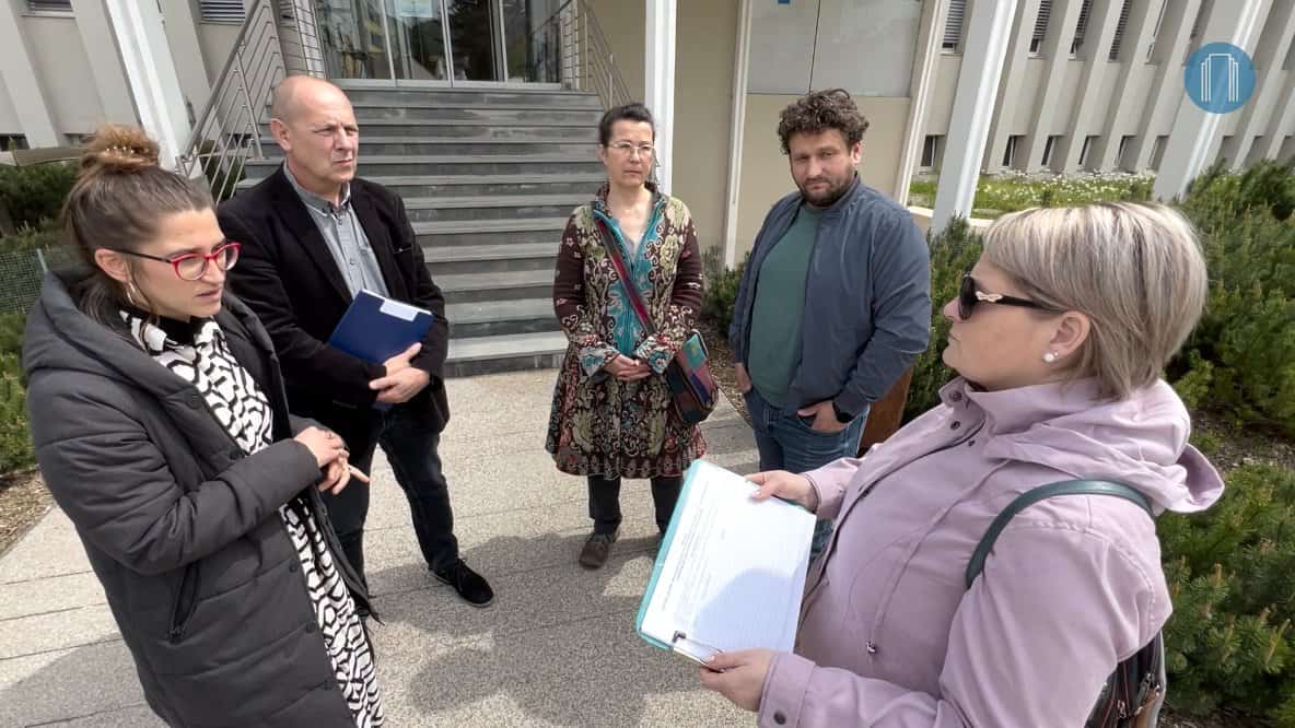VIDEO: Novonastala Ljudska iniciativa Velenje s peticijo nad upravo ZD Velenje
