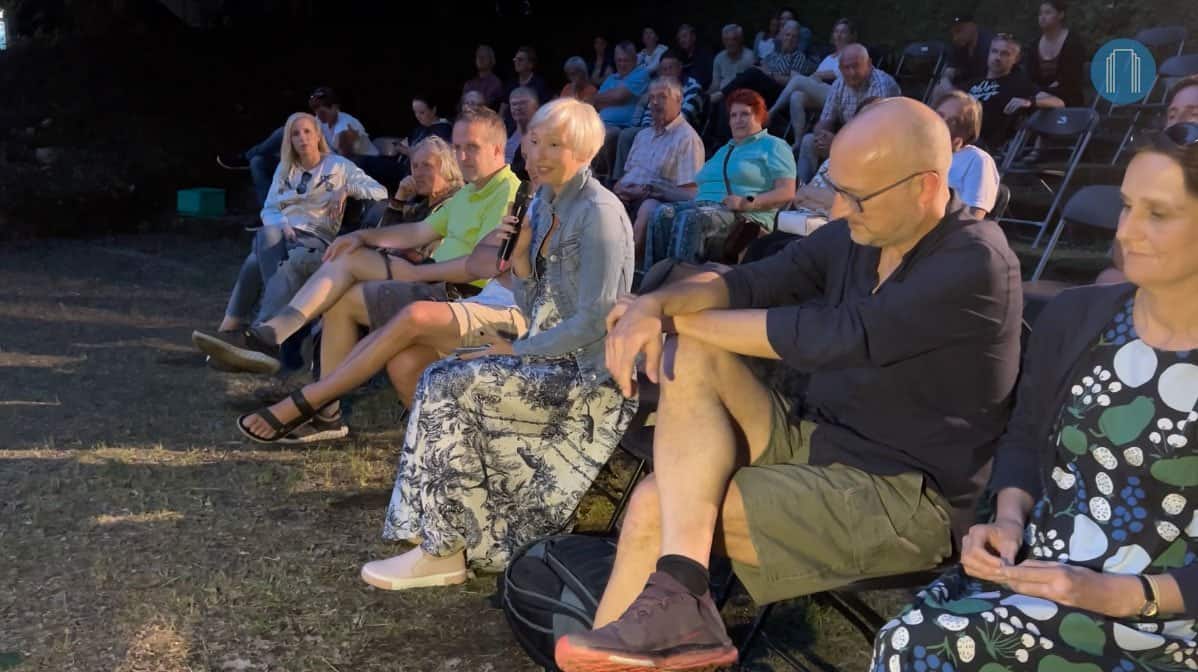 VIDEO: Okrogla miza kot opomnik družbi in politiki