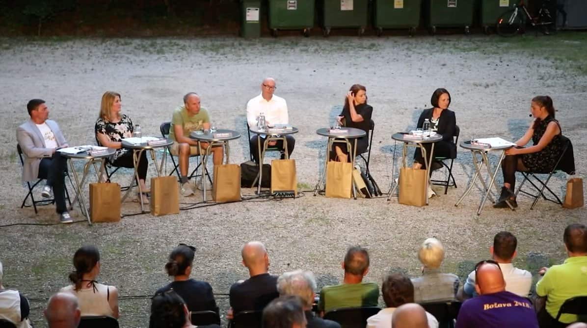 VIDEO: Okrogla miza Homage velikanom - Civilna družba za naravo in razvoj