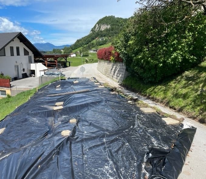 V Velenju neprevoznih 9 cest, plazovi ogrožajo stanovanjske hiše
