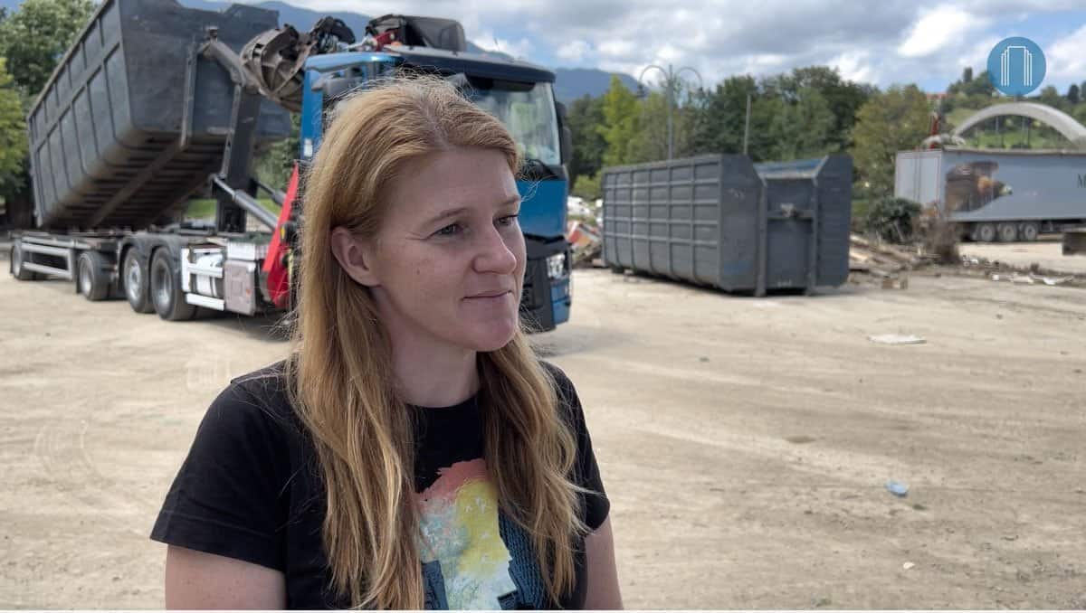 VIDEO: Prostovoljka Urša Zgojznik o tem, kako lahko pomagamo prizadetim v poplavah