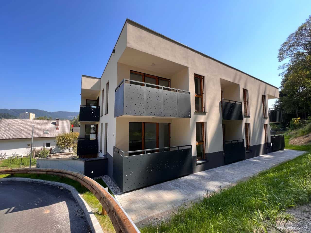 Oskrbovana stanovanja na Žarovi pripravljena na vselitev