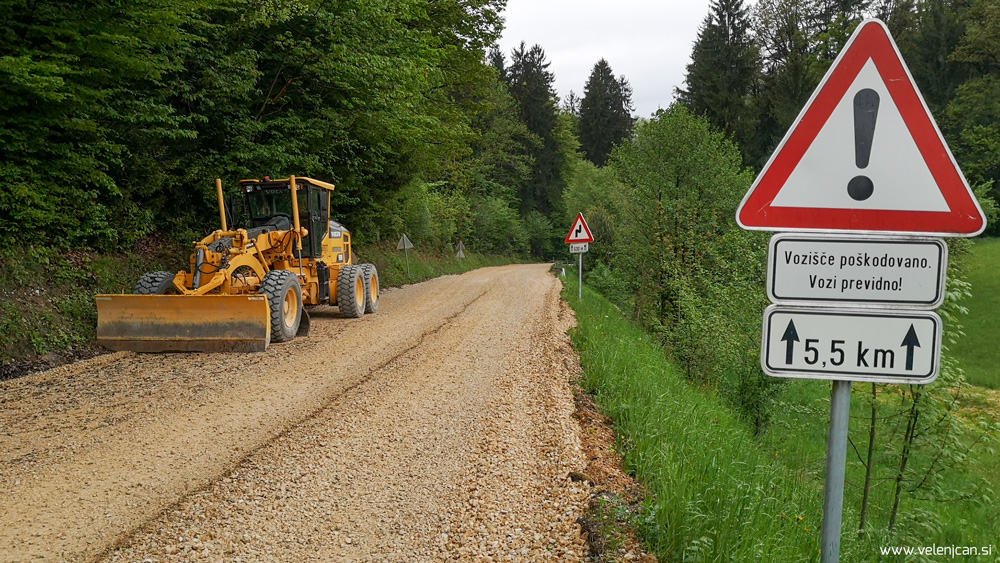 Zaradi asfaltiranja od jutri zapora ceste v Tajni