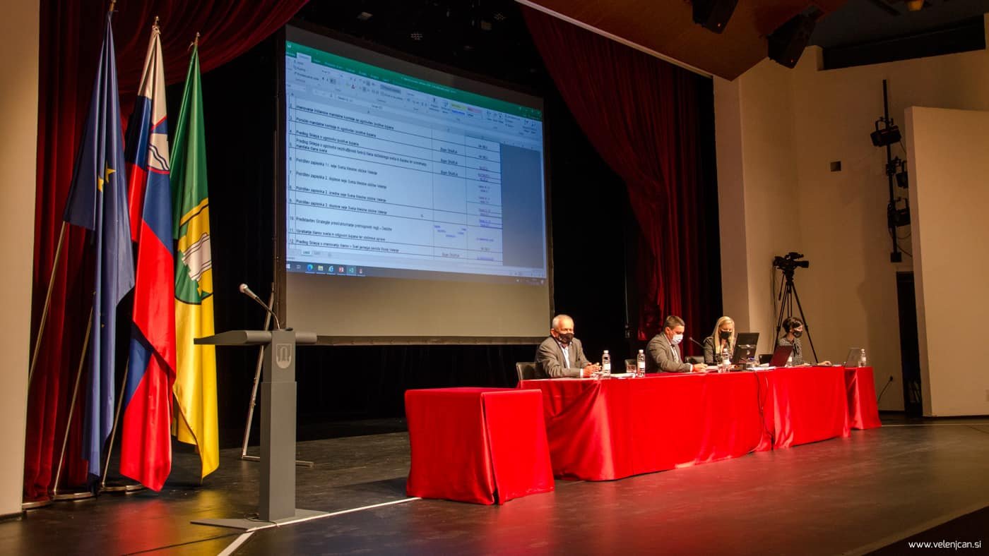 V ŽIVO seja sveta v domu kulture