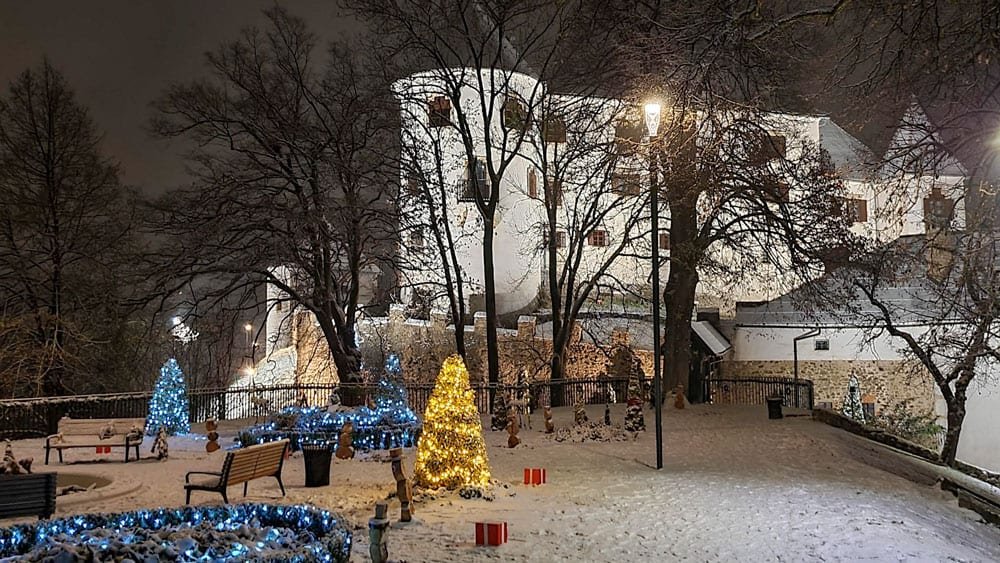 Praznična prepevanja 2020 #VIDEO