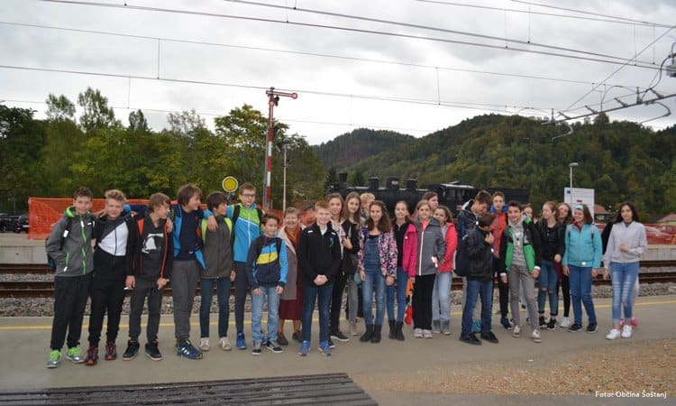 Občina Šoštanj učence 8. c razreda nagradila z izletom