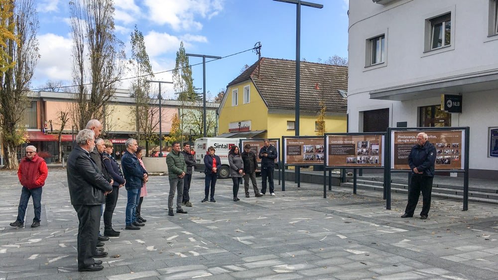 Odprtje razstave na Trgu svobode ob 10. obletnici Muzeja usnjarstva