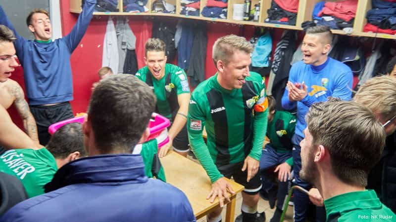 Knapi popravili vtis