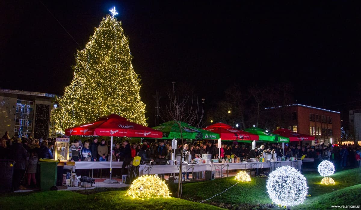 V petek praznični sejem in prižig lučk