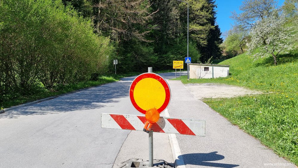 Dela na cesti (Cirkovce, Cesta talcev)