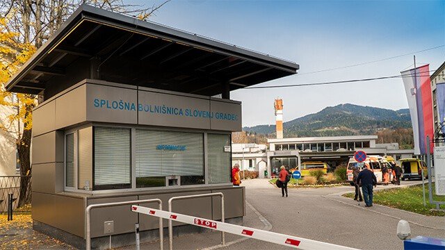 Obiski ob določenih pogojih ponovno omogočeni