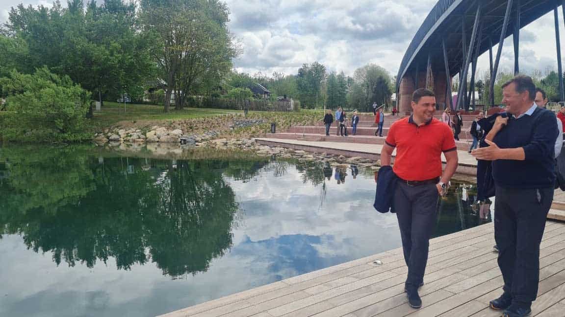 Delegaciji iz Murske Sobote predstavili projekte ob Velenjskem jezeru