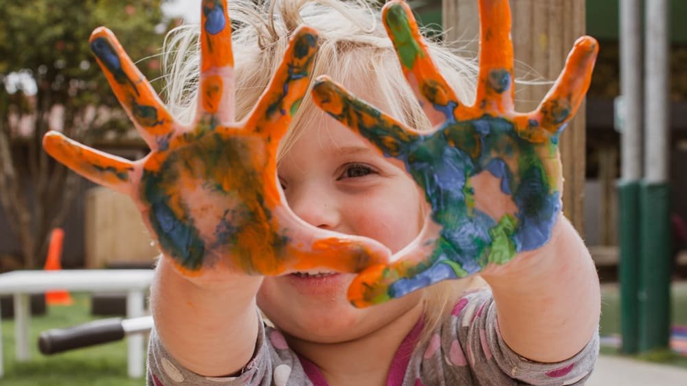 Ustvarjalnica za otroke in starše: Moj čebelji panj