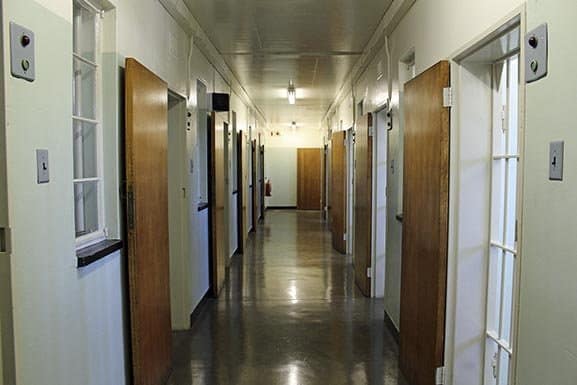 Se bodo gradnje novih zaporov uresničile?