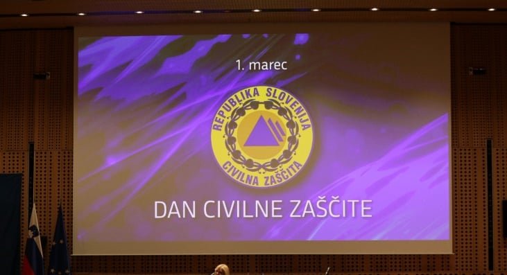 Bronasta znaka Civilne zaščite za poveljnika PGD Velenje in Udarnike