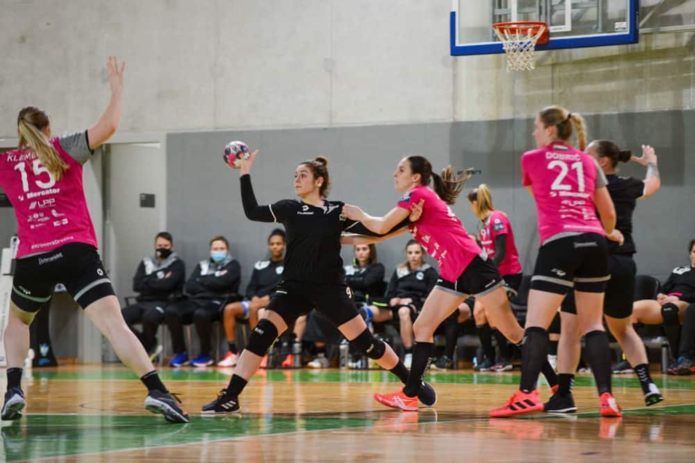 Velenjčanke v Stožicah ostale praznih rok