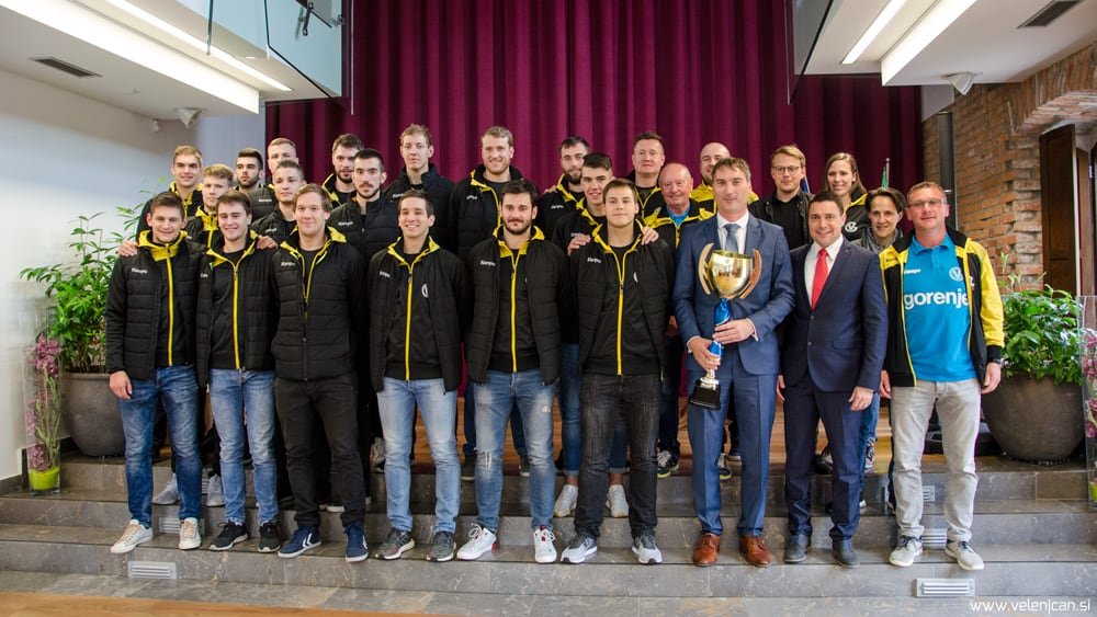 Sprejem pokalnih zmagovalcev #foto #video