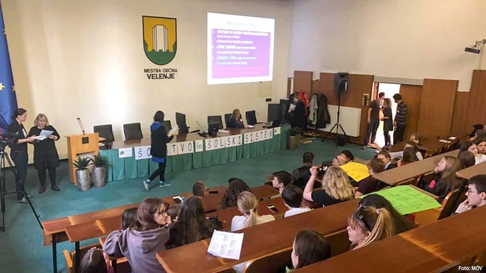 Mladi bodo razmišljali o svoji poklicni prihodnosti