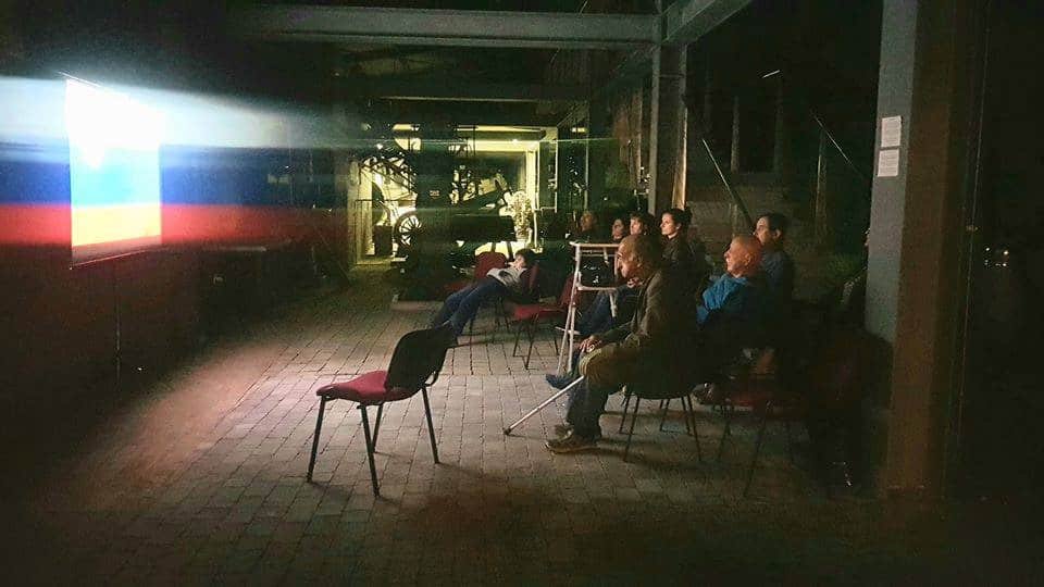 Domoznanski kino na prostem