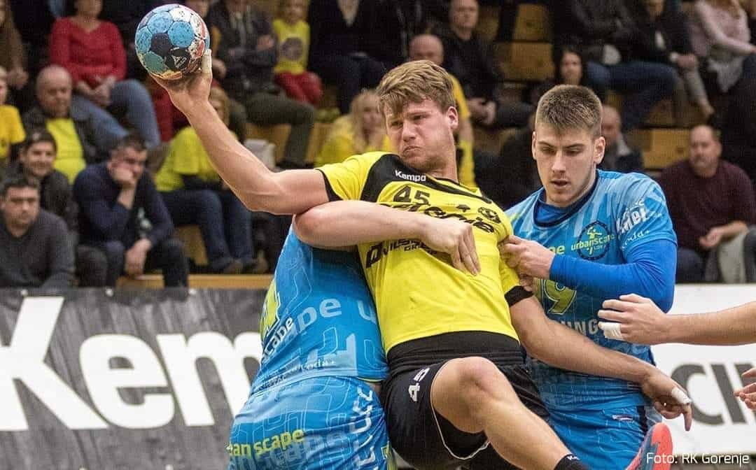 Visoka zmaga velenjskih os v domači dvorani