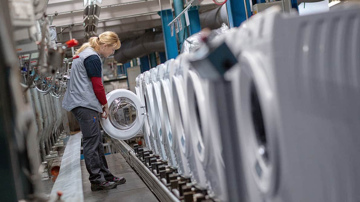 V Gorenju za 40% zmanjšali število odpovedi